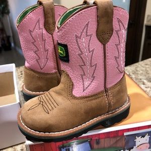 John Deere infant ropers